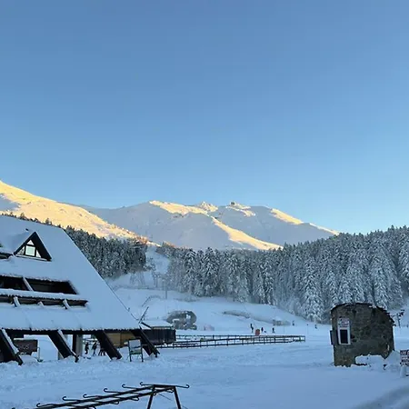 Lumineux Avec Balcon Expose Sud, Gardien, Le Lioran - Fr-1-787-118 * Laveissière